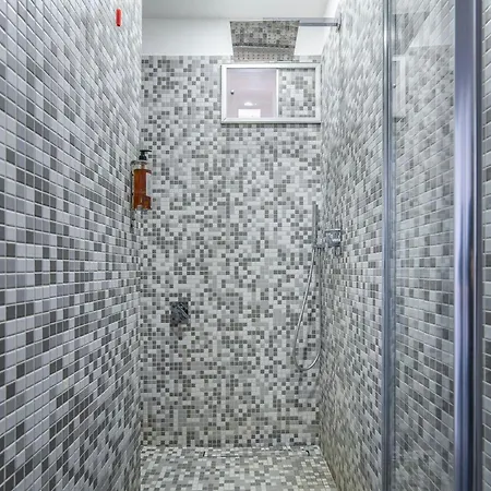 Sorrentovibes - Conny's House Apartment