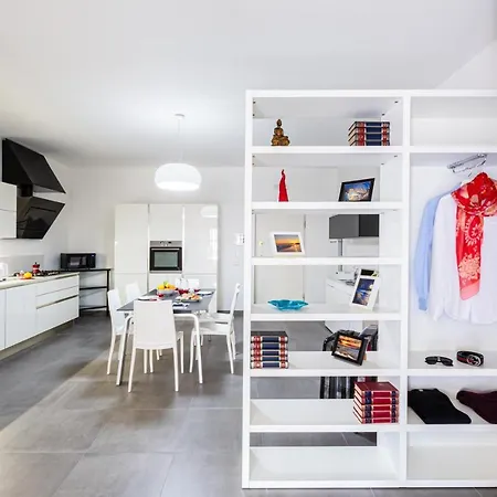 Sorrentovibes - Conny's House Appartement *