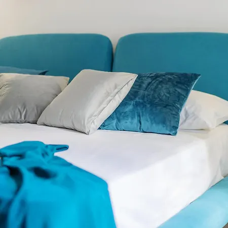 Sorrentovibes - Conny's House